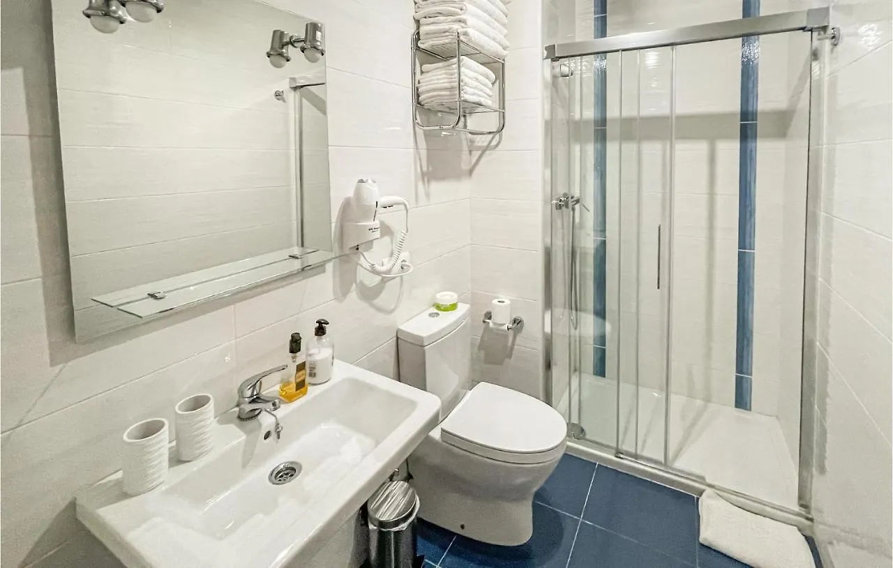 Cozy Apartment In Estepona With Wifi 0*,  Spain